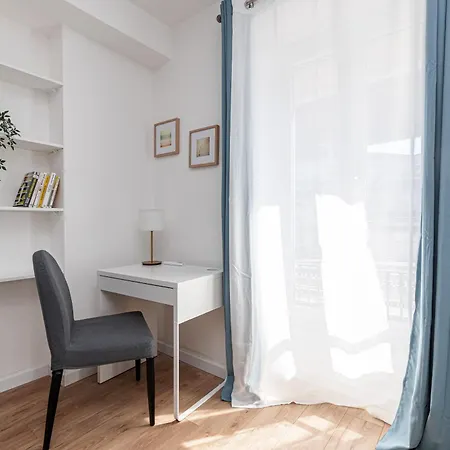 Appartamento La Casa Reine Jeanne- Pres De La Gare - Wifi - Parking - Neuf Et Confort *