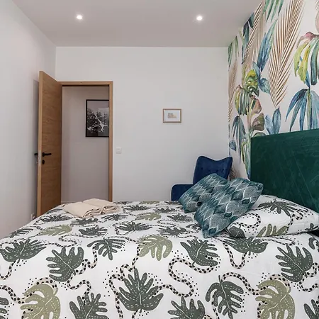 La Casa Reine Jeanne- Pres De La Gare - Wifi - Parking - Neuf Et Confort * Nizza